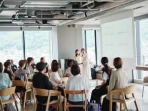 株式会社ウィモアの活動実績。医療職・専門職女性の働き方を支援する多様な取り組みを紹介。